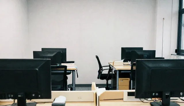 结果影响下文案创作的性能优化检查要点